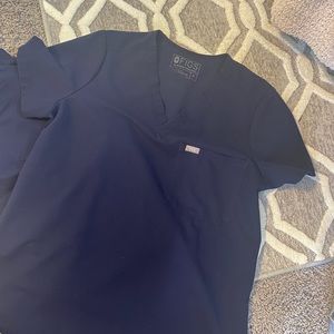 Figs Dark Blue Scrub Set